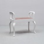 587660 Stool